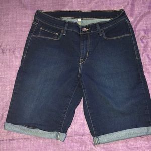 Worn once Bermuda Levi’s